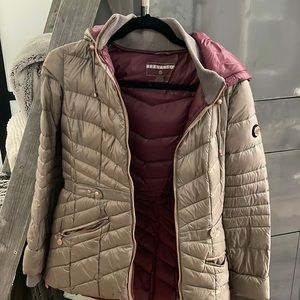 Bernardo Small Women Coat